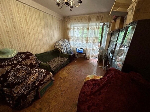 Продается 2 - х комнатная квартира, ул. Университетская арт 2740