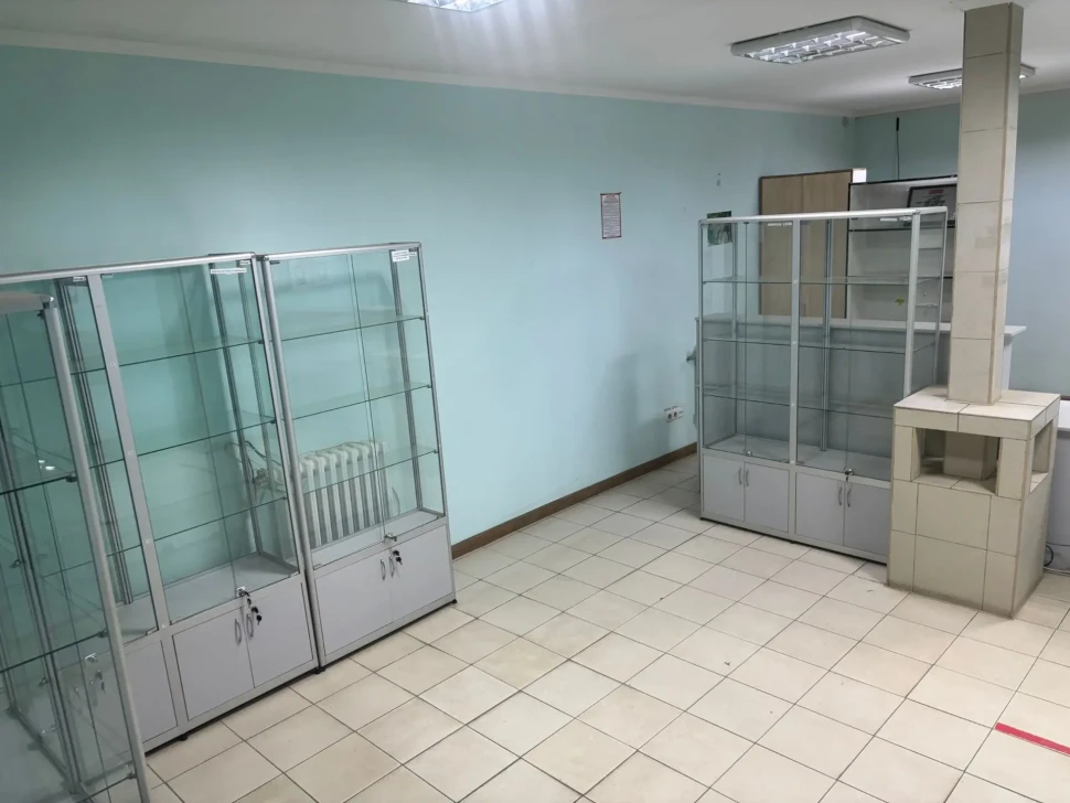 Продаётся коммерческое помещение, ул. Куйбышева, ориентир пр.-т Александра Матросова, арт. 5319