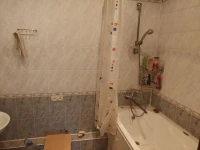 Продается 2 - х комнатная квартира, ул. Кирова, ориентир "Вечный огонь", арт. 5171
