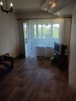 Продается 2-х комнатная квартира, площадь Петровского, арт. 5034