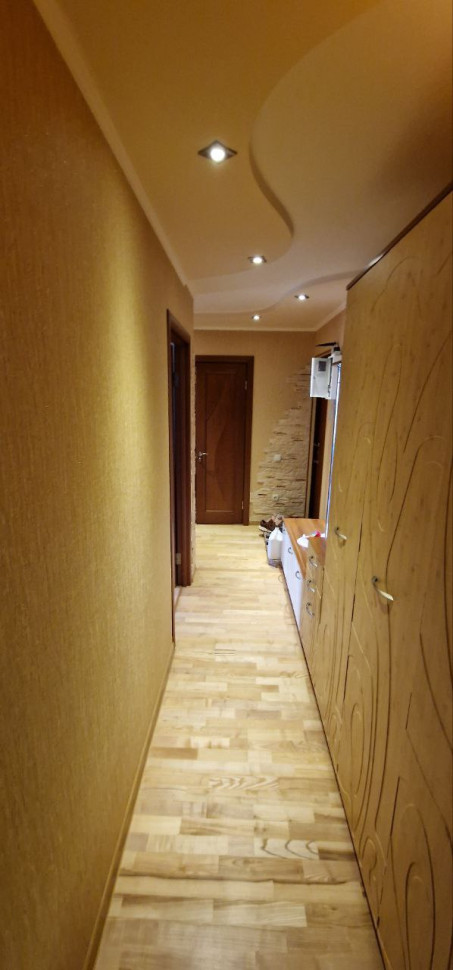 Продаю 3 - х комнатную квартиру, пр. Мира 53а