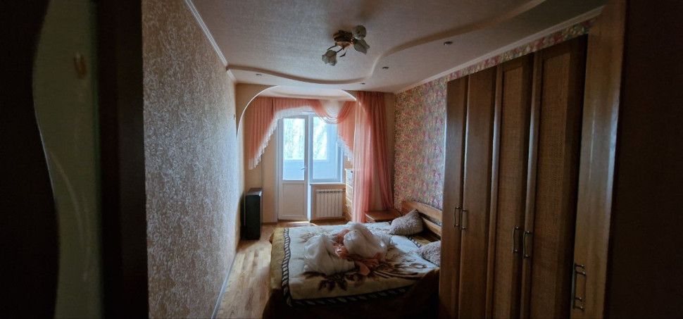 Продаю 3 - х комнатную квартиру, пр. Мира 53а