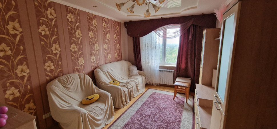 Продаю 3 - х комнатную квартиру, пр. Мира 53а