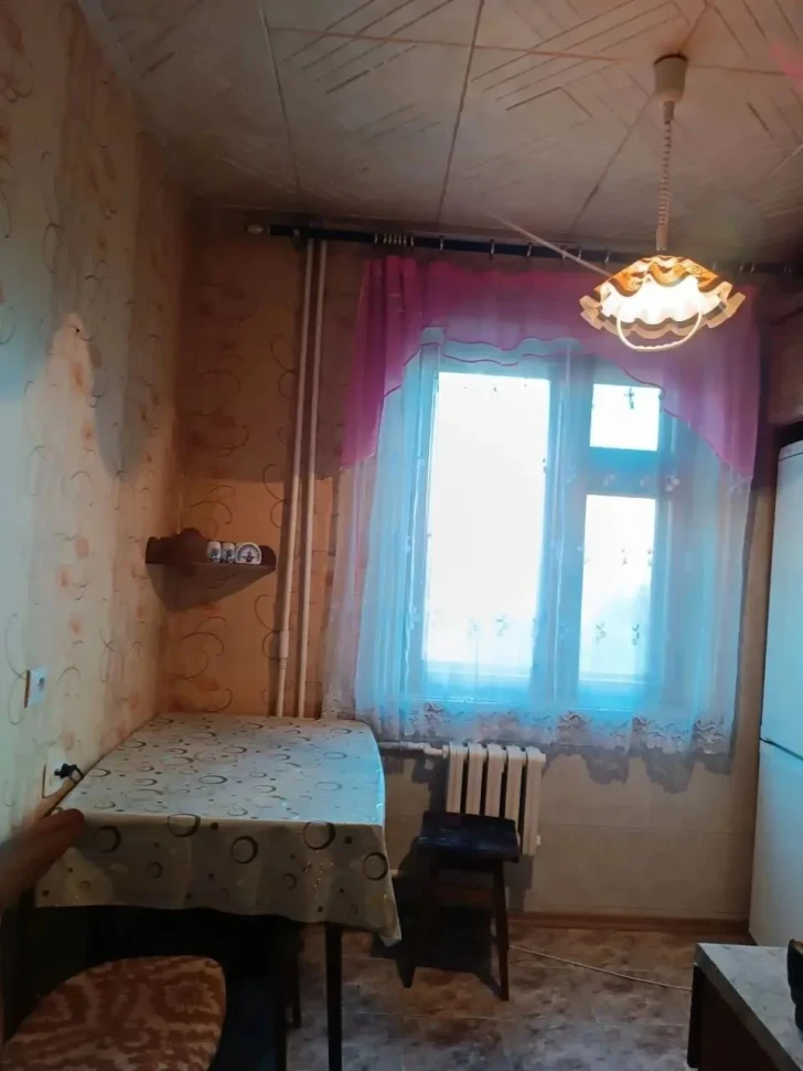Сдается 2 - х комнатная квартира, пр.-т 25-летия РККА, арт. 542