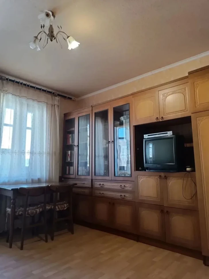 Сдается 2 - х комнатная квартира, пр.-т 25-летия РККА, арт. 542