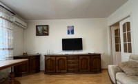 Продается 3 - х комнатная квартира, Киевский проспект арт 3018