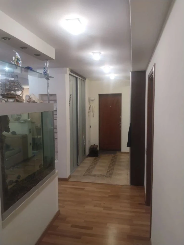 Продается 4 - х комнатная квартира, ул. Университетская дом 118 Б, арт. 5332