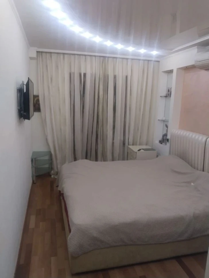 Продается 4 - х комнатная квартира, ул. Университетская дом 118 Б, арт. 5332