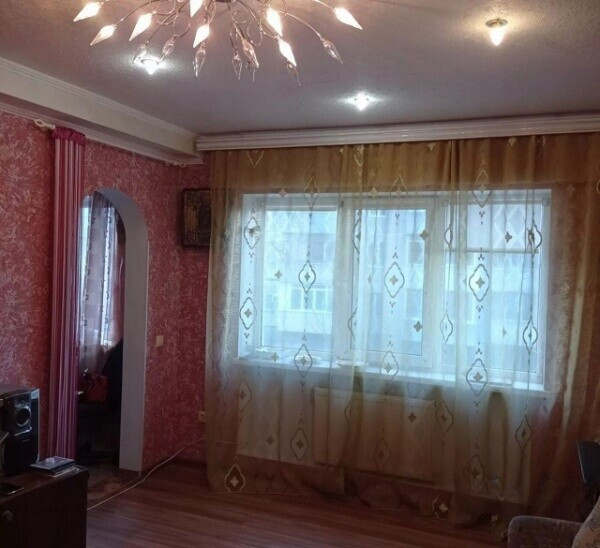 Продается 2 - х комнатная квартира, ДСК арт 2410