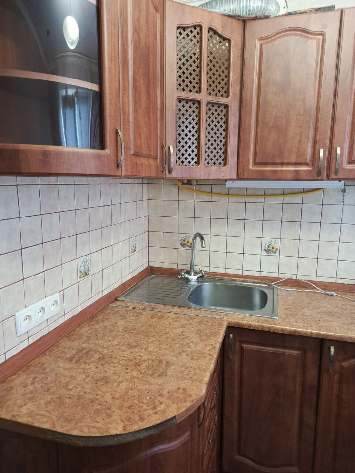 Продается 2 - х комнатная квартира, 9 больница, арт. 4611