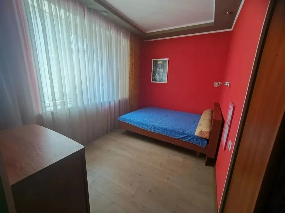 Продается 5-ти комнатная квартира, бульвар Пушкина, арт. 5957