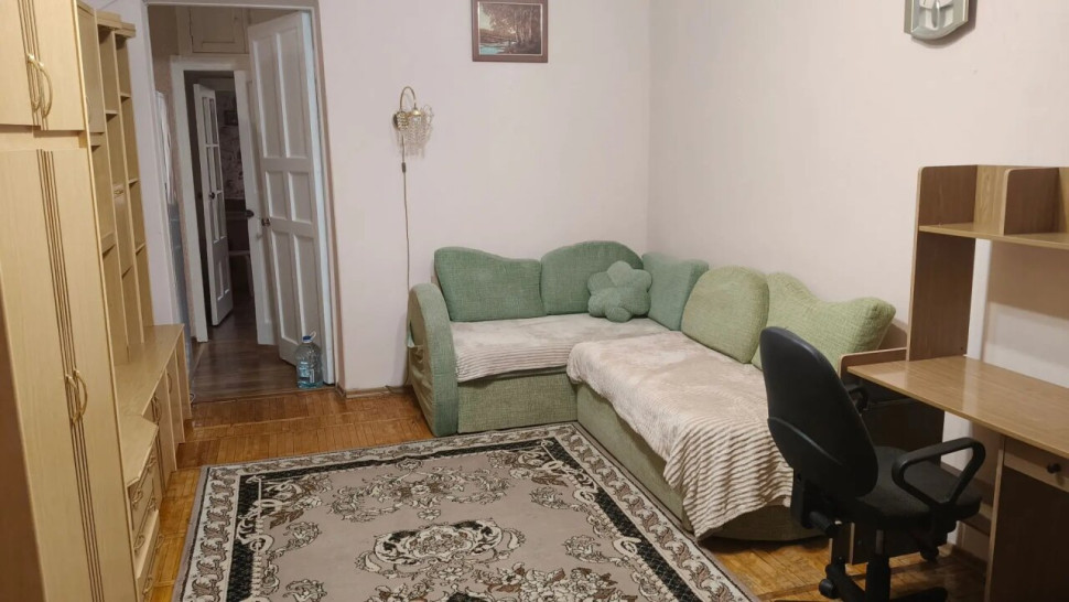 Сдается 2 - х комнатная квартира, пр.-т Богдана Хмельницкого, дом 92. арт. 683
