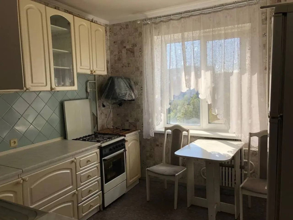 Продается 2-х комнатная квартира, ул. Независимости, дом 54 (ориентир Донской). арт. 6190