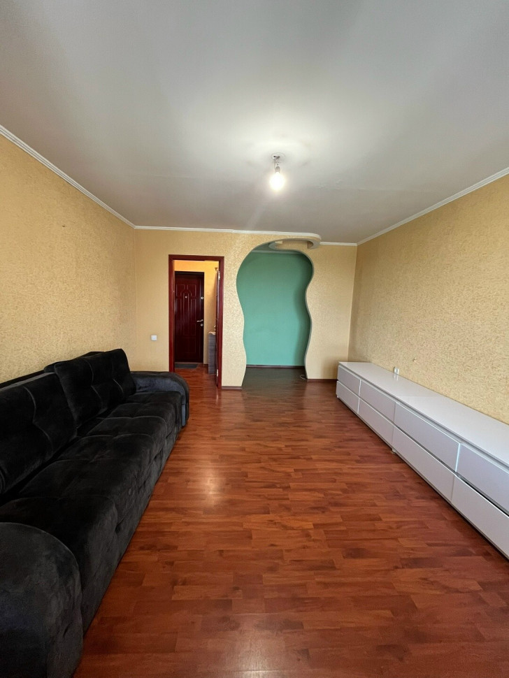 Продается 1 комнатная квартира, ул. Собинова арт 4334