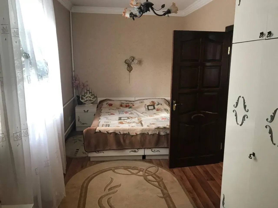 Продается 2 - х комнатная квартира, ул. Кирова, арт. 6197