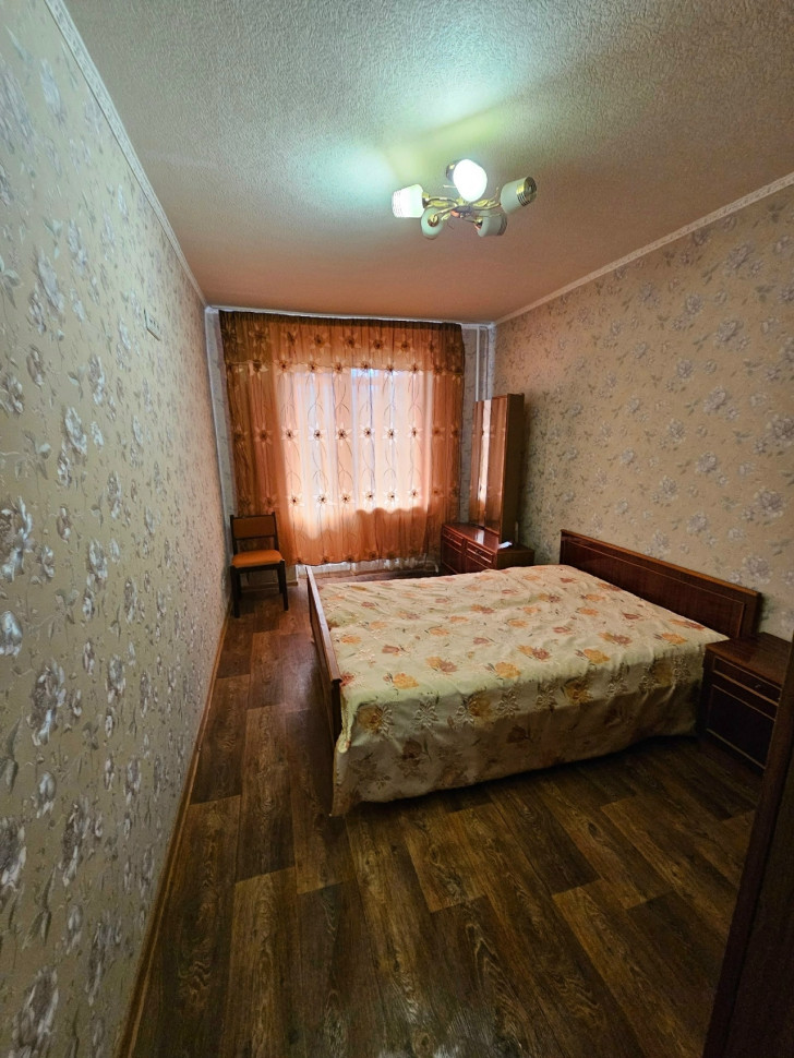 Продается 3-х комнатная квартира, пр.-т Комсомольский, арт. 4709