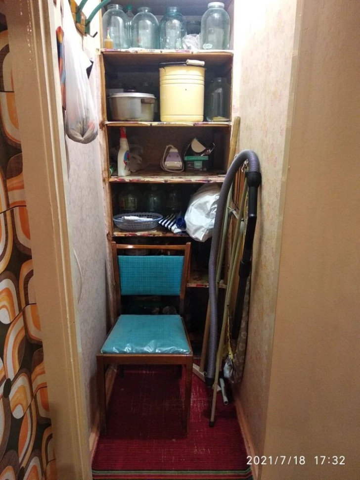Продается 1 комнатная квартира, пр-т Дзержинского, дом 6, арт. 6136