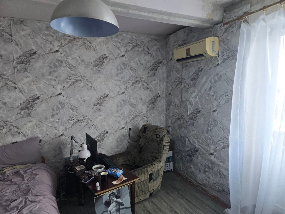  Продается 1 комнатная квартира, г. Шахтерск, 8-й микрорайон, арт. 5139