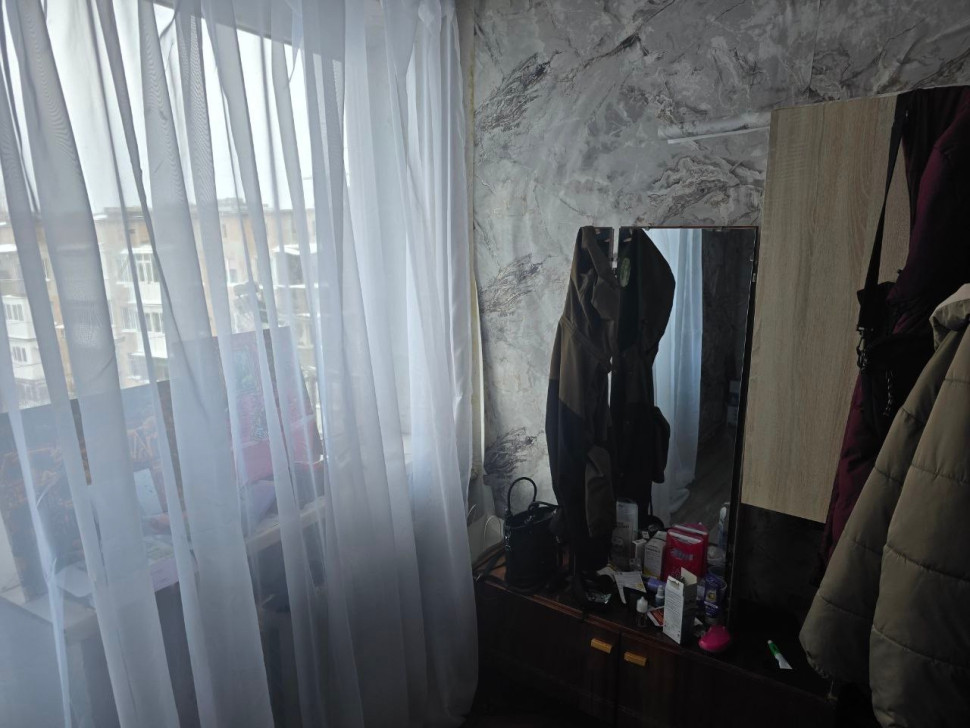  Продается 1 комнатная квартира, г. Шахтерск, 8-й микрорайон, арт. 5139