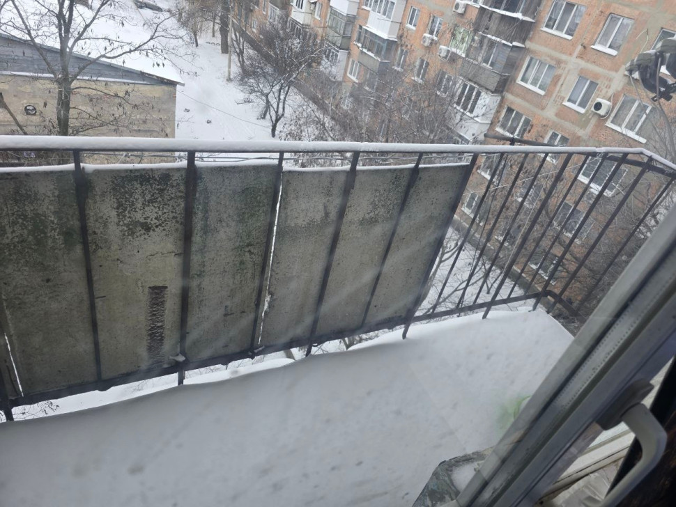  Продается 1 комнатная квартира, г. Шахтерск, 8-й микрорайон, арт. 5139