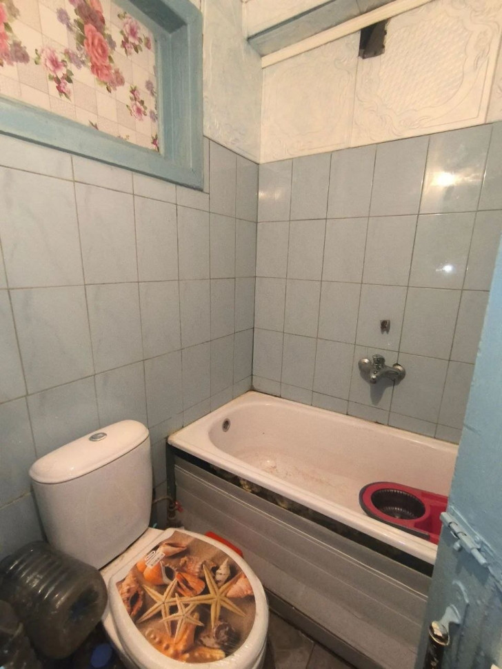 Продается 2 - х комнатная квартира, ул. Университетская, дом 104, пр-т Таманский, ориентир ТРЦ "Донецк Сити", арт. 6207