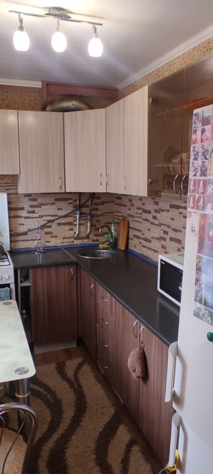 Продается 3 комнатная квартира, Азотный 