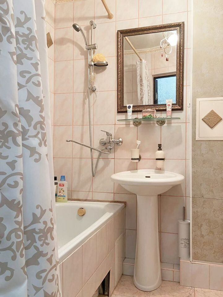Продается 2 - х комнатная квартира, пр-т Мира арт 3582