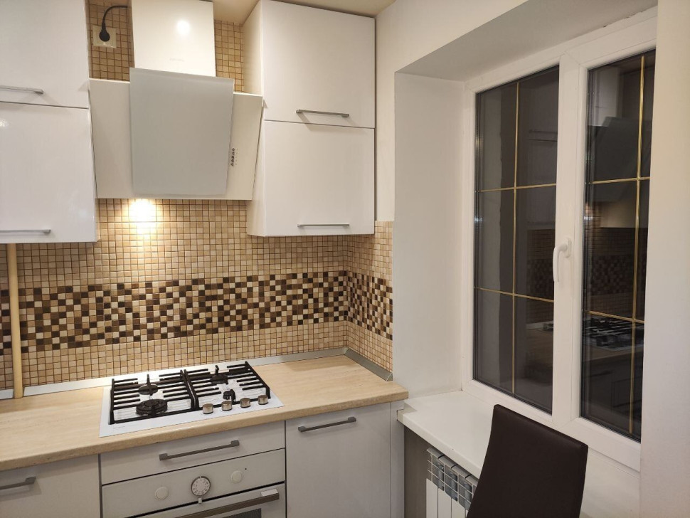 Сдается 2 - х комнатная квартира, пр. Павших Коммунаров (Дик) арт 277