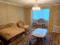 Сдается 3 - х комнатная квартира, пр.-т Комсомольский, ориентир "Набережная", арт. 338