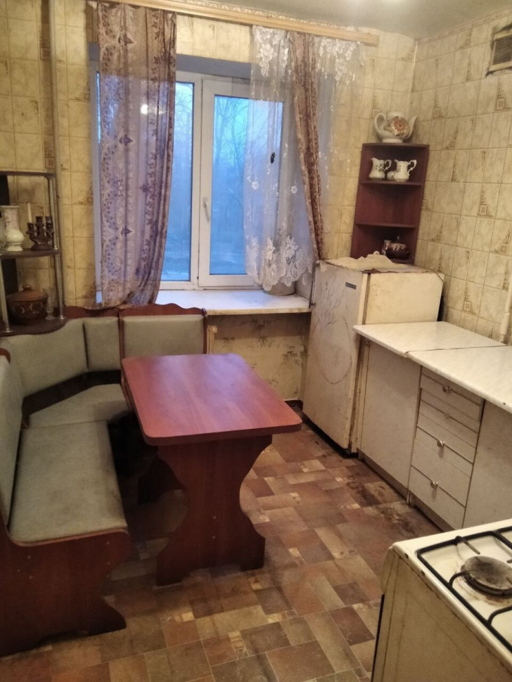 Продается 2 - х комнатная квартира, пр-т Дзержинского (остановка "Безалкогольный") арт 3497