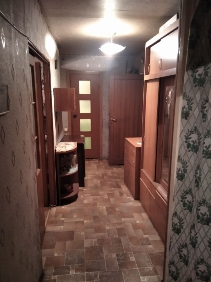Продается 2 - х комнатная квартира, пр-т Дзержинского (остановка "Безалкогольный") арт 3497