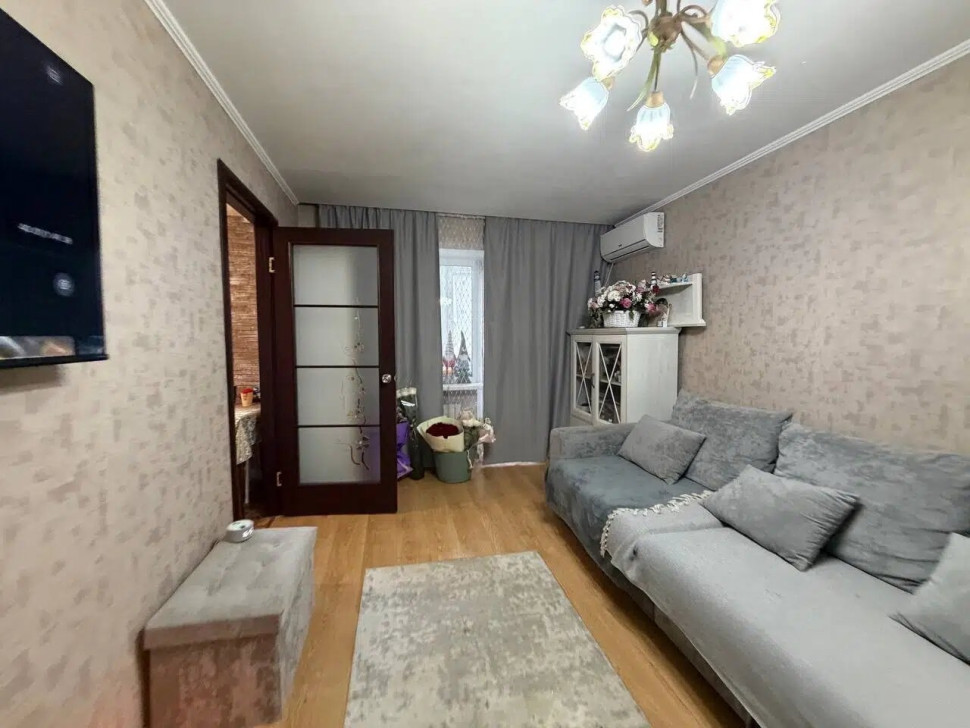 Продается 3 - х комнатная квартира, ул. Цусимская, дом 96, арт. 6143