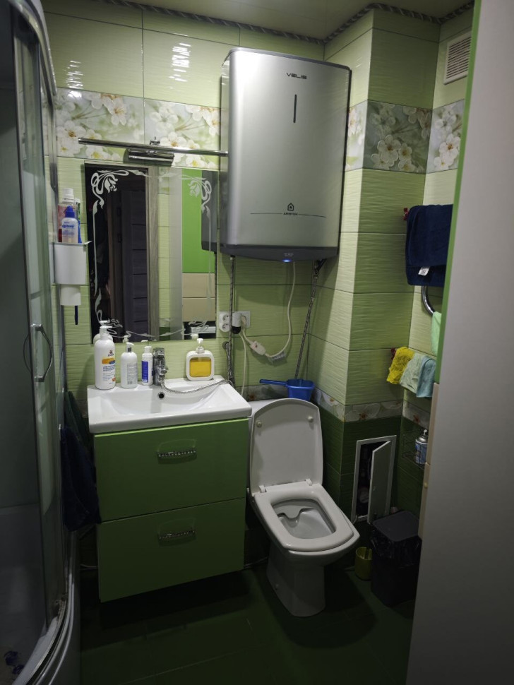 Продается 4 - х комнатная квартира, пр-т Офицерский арт 3509