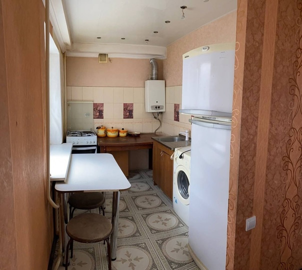 Продается 3 - х комнатная квартира, пл. Свободы арт 2350