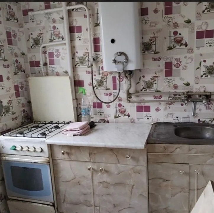 Продам 2-х ком квартиру г. Донецк, Мясокомбинат (Макаронка), ул.50-й Гвардейской Дивизии, арт. 5544