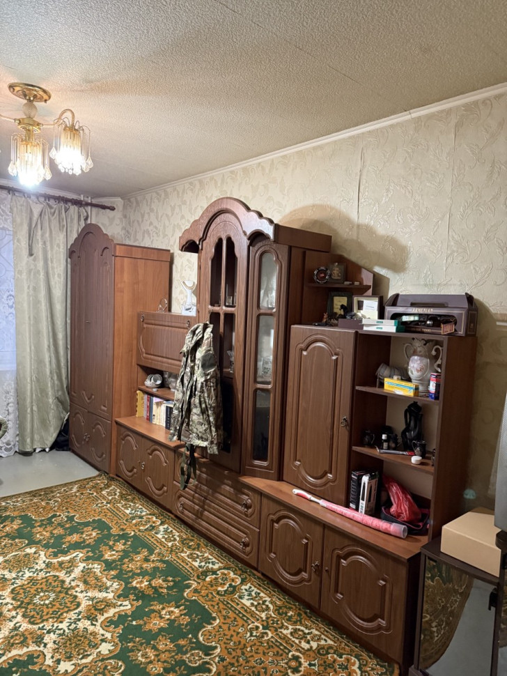 Продается, 3 - х комнатная квартира, мкр. Текстильщик, ориентир 27 Больница, арт. 5081