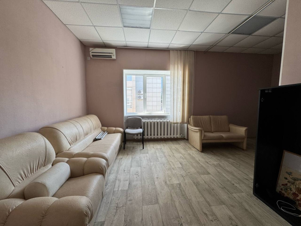 Продается коммерческое помещение (Медицинский центр), ул. Университетская, арт. 6221