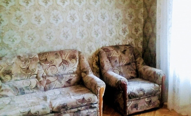 Продается 2 - х комнатная квартира, ул. Набережная арт 1866
