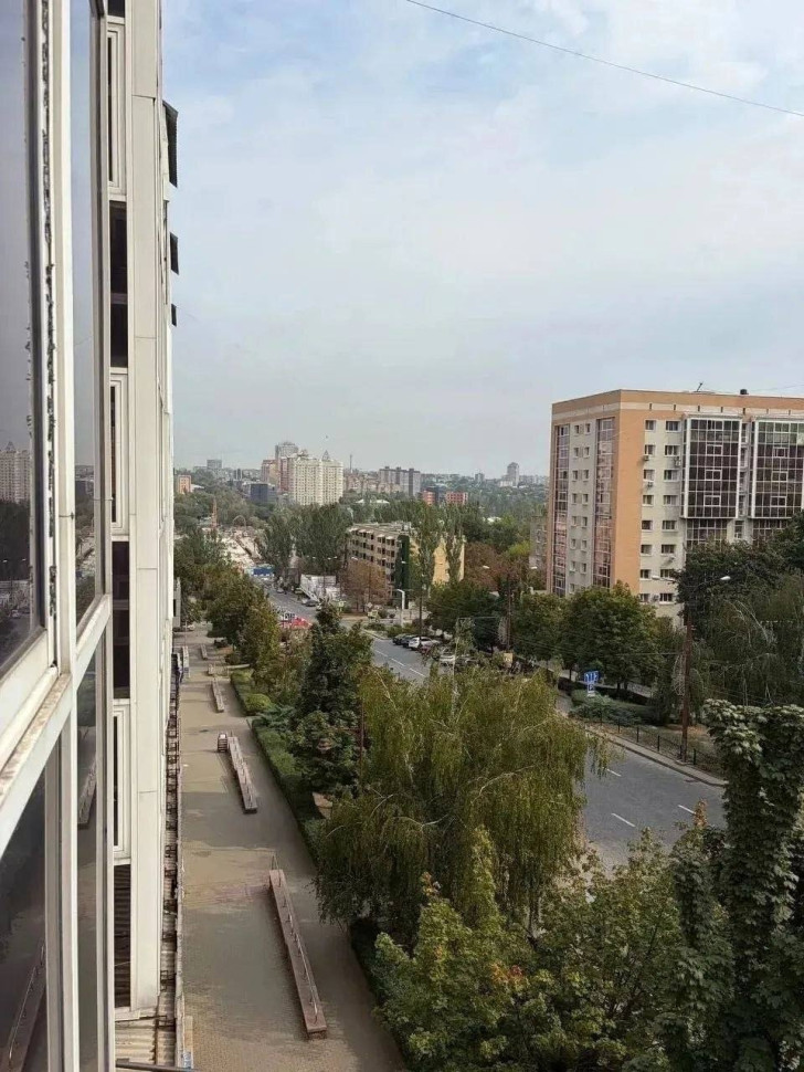 Продается 1 комнатная квартира, пр-т Ильича,арт. 6225
