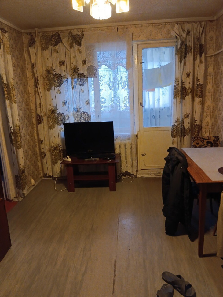 Продается 3 - х комнатная квартира, Мирный арт 3712