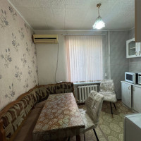 Продается 2-х комнатная квартира, ориентир "Спортмакс". арт. 6090