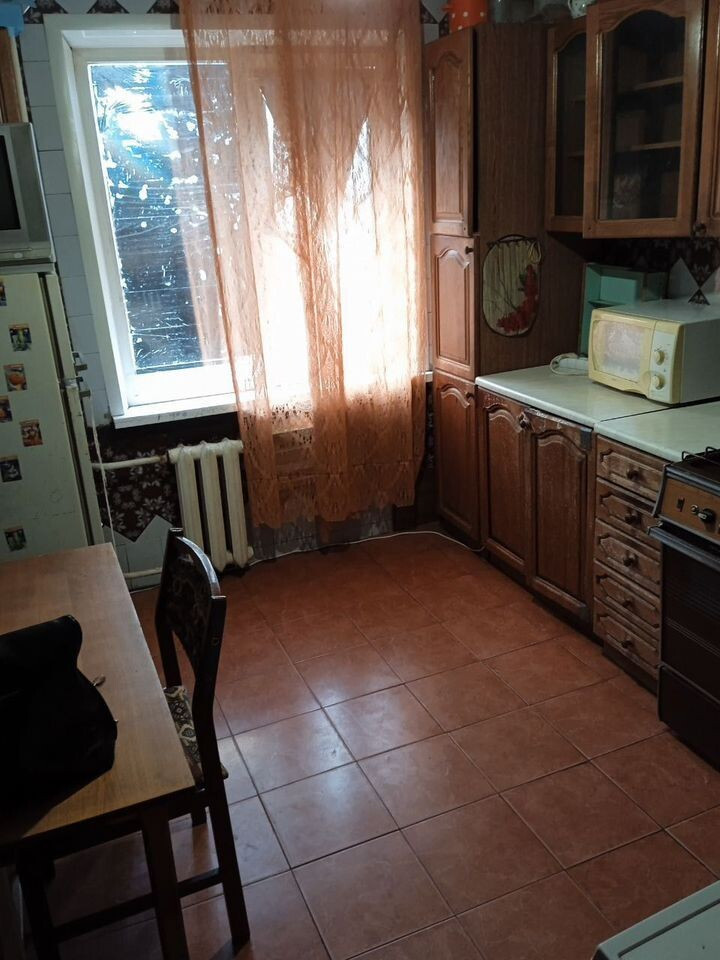 Продается 4 - х комнатная квартира, Ленинский пр-т арт 4199